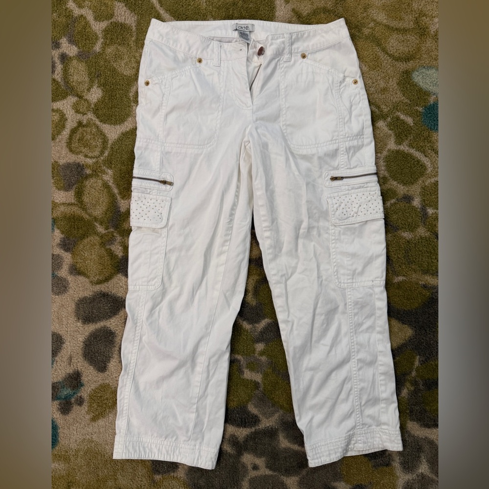 Caché White Cargo Capri Pants with Studded Pocket Flaps